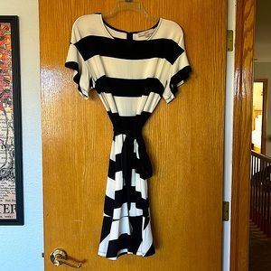 LOFT Black & White Dress